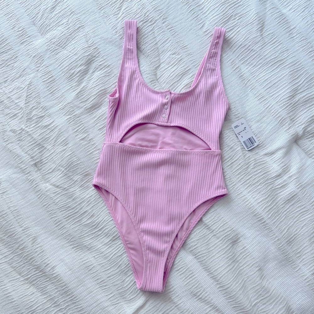 One piece swimsuit